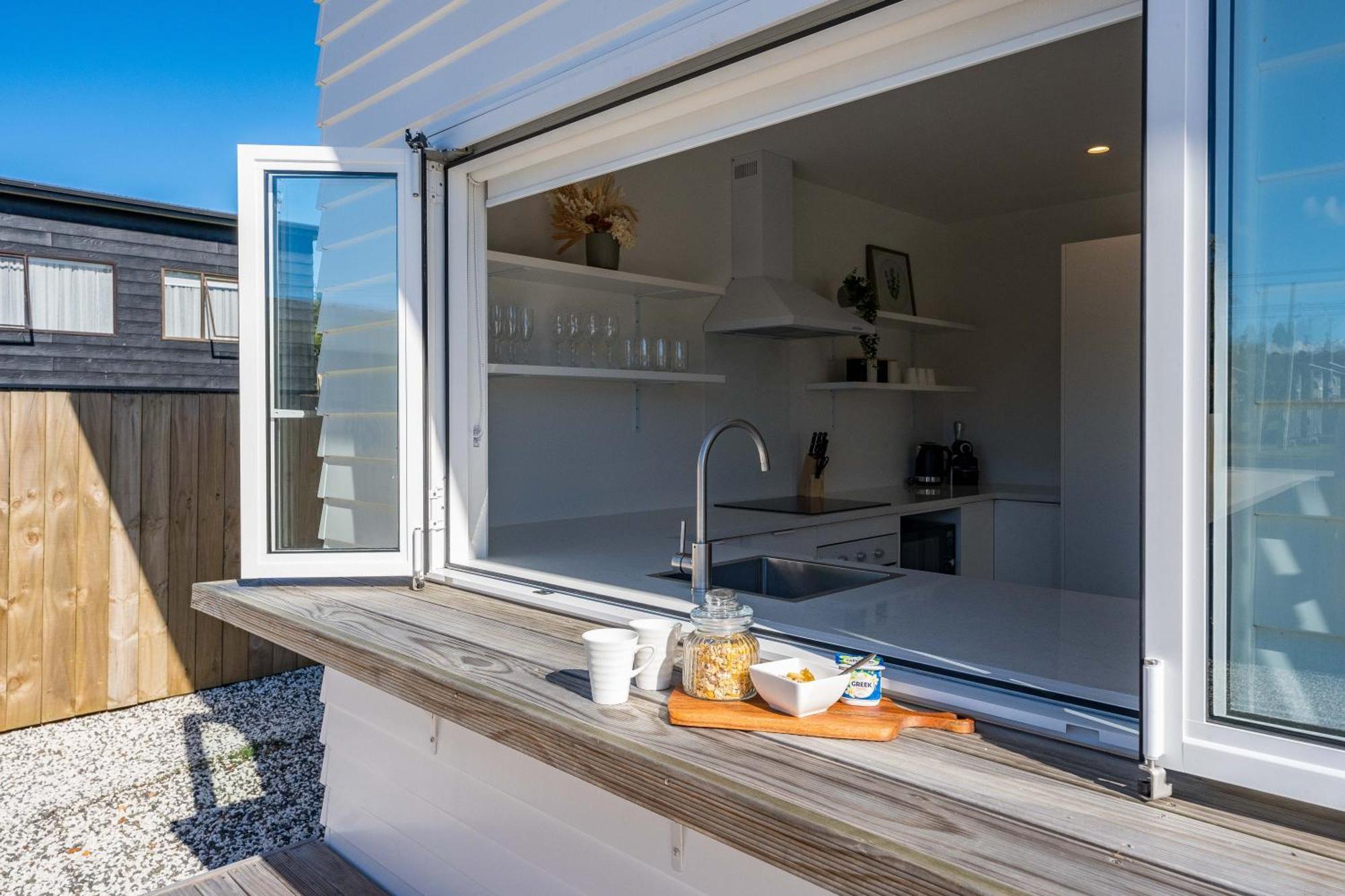 Close To Town & Lake - Taupo Exterior photo